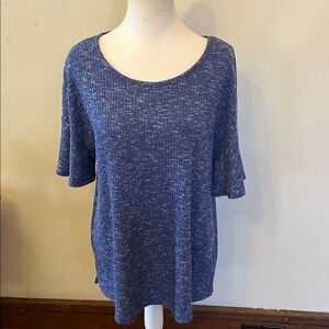 East 5th Blue Scoop Neck short bell sleeve Knit Top Size L EUC
